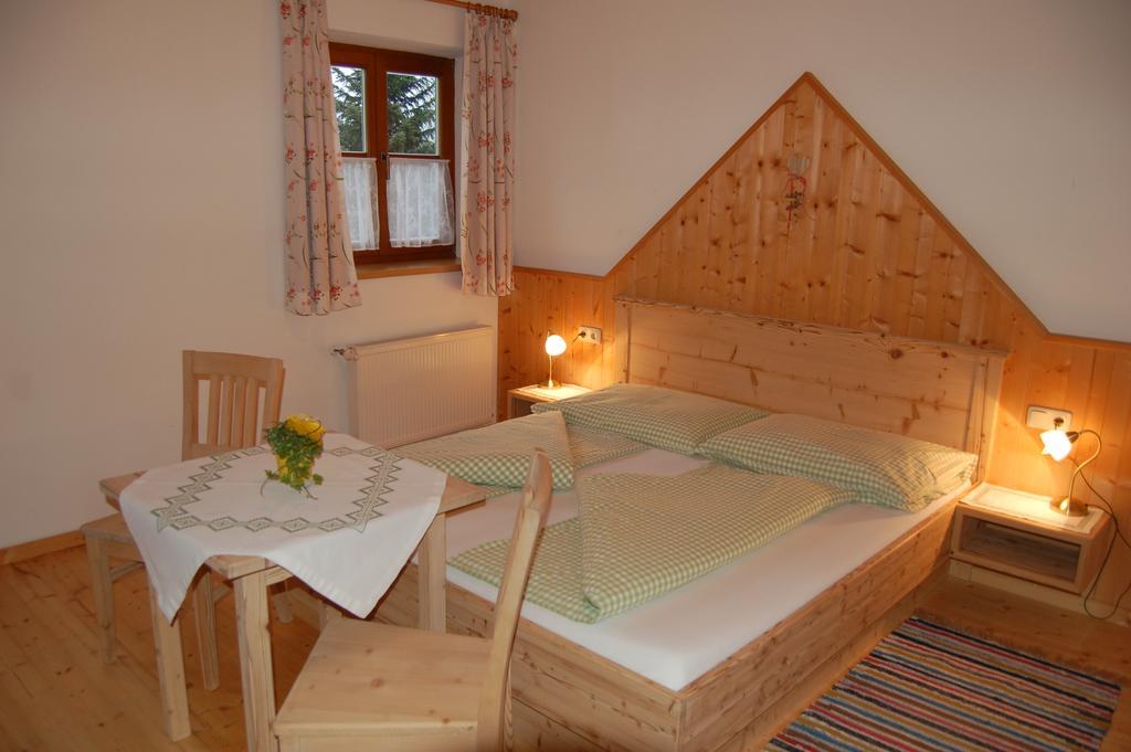 Grossberghof Villa Taxenbach Rum bild